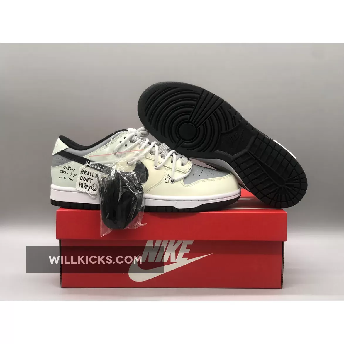 Low Nike Dunks Green - Nike Dunk Low White Green Grey 1675862096