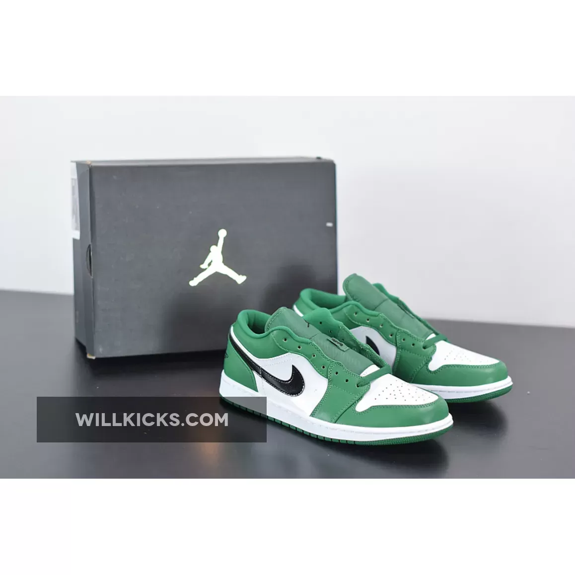 Air Jordan 1 Low Pine Green/White/Black 553558-301 Discount