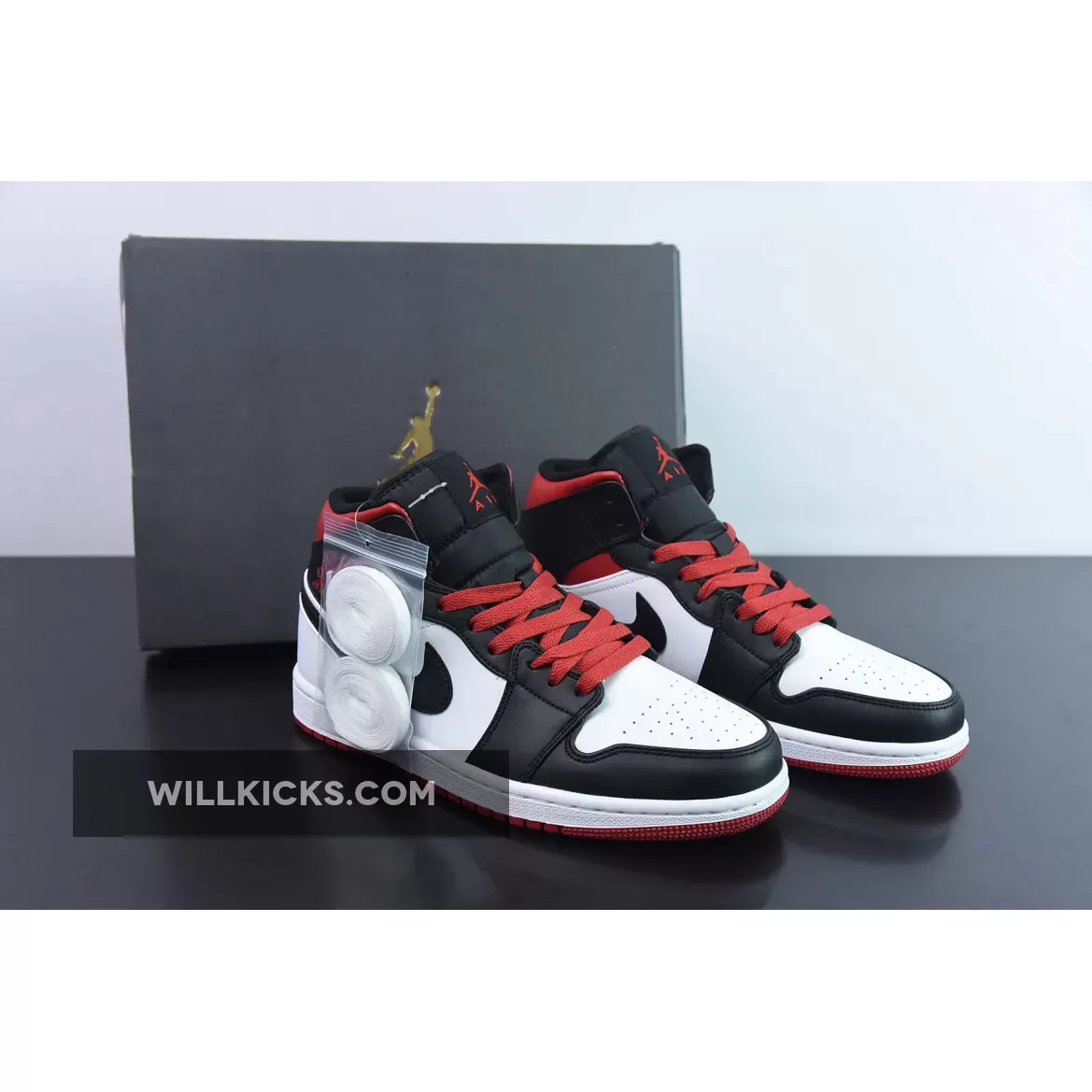 Air Jordan 1 Mid 'Black Toe' White/Gym Red-Black DQ8426-106 Restock